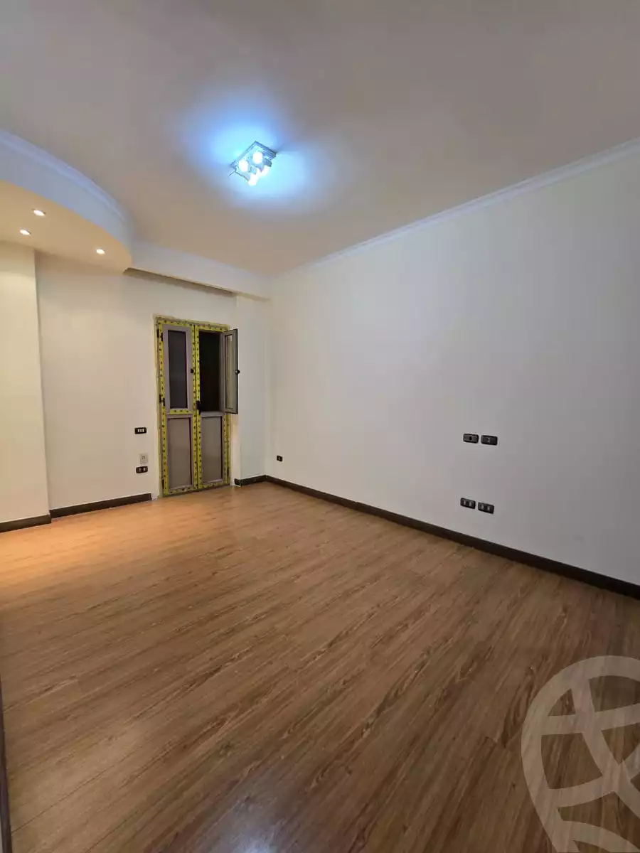 https://aqarmap.com.eg/ar/listing/5788516-for-sale-cairo-ain-shams-ain-shams-el-sharkia-ain-shams-st