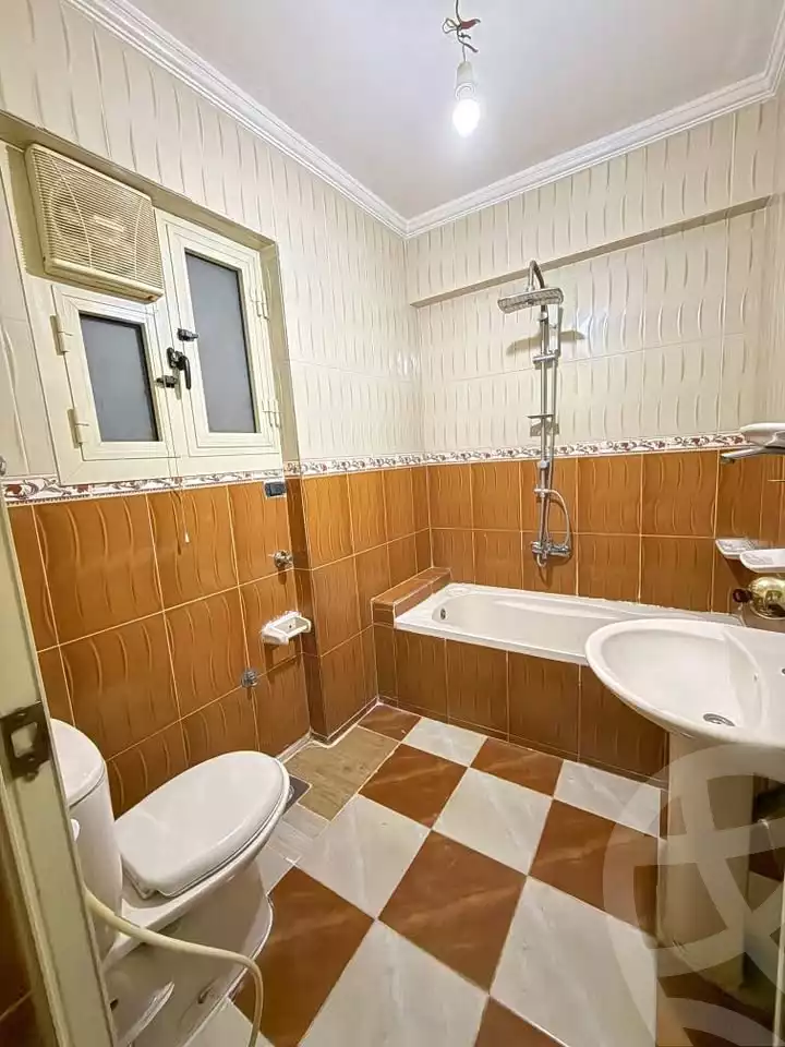 https://aqarmap.com.eg/en/listing/5788778-for-sale-alexandria-l-jmy-lbytsh-qased-kareem-st