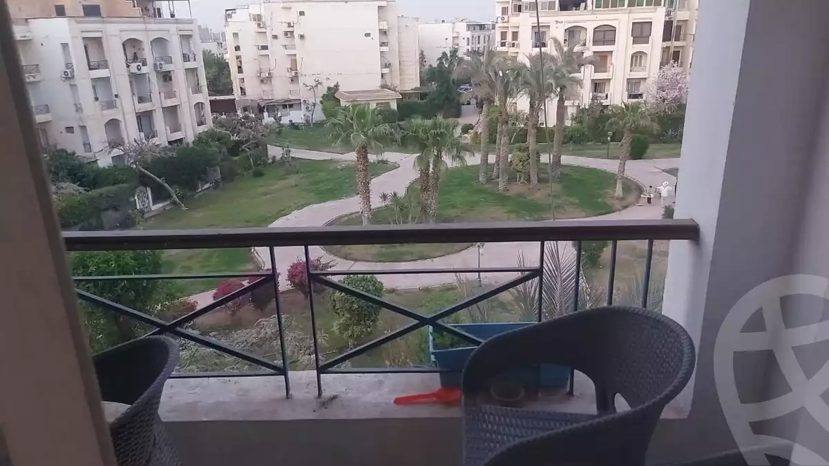 https://aqarmap.com.eg/en/listing/5789385-for-sale-cairo-el-sheikh-zayed-city-compounds-hadayek-el-mohandiseen