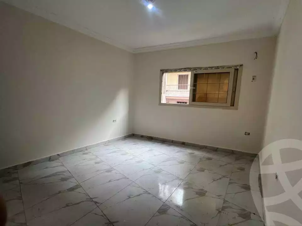 https://aqarmap.com.eg/en/listing/5791205-for-sale-alexandria-glim