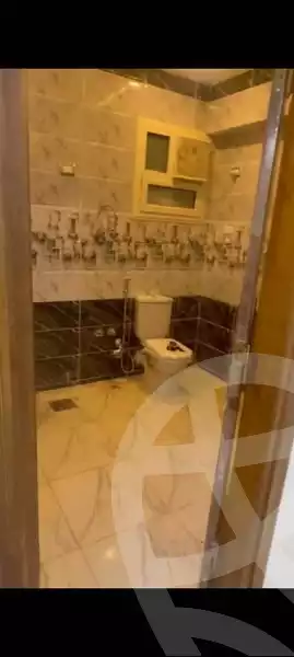https://aqarmap.com.eg/en/listing/5796082-for-sale-asyut-asyut-city-el-shader-st
