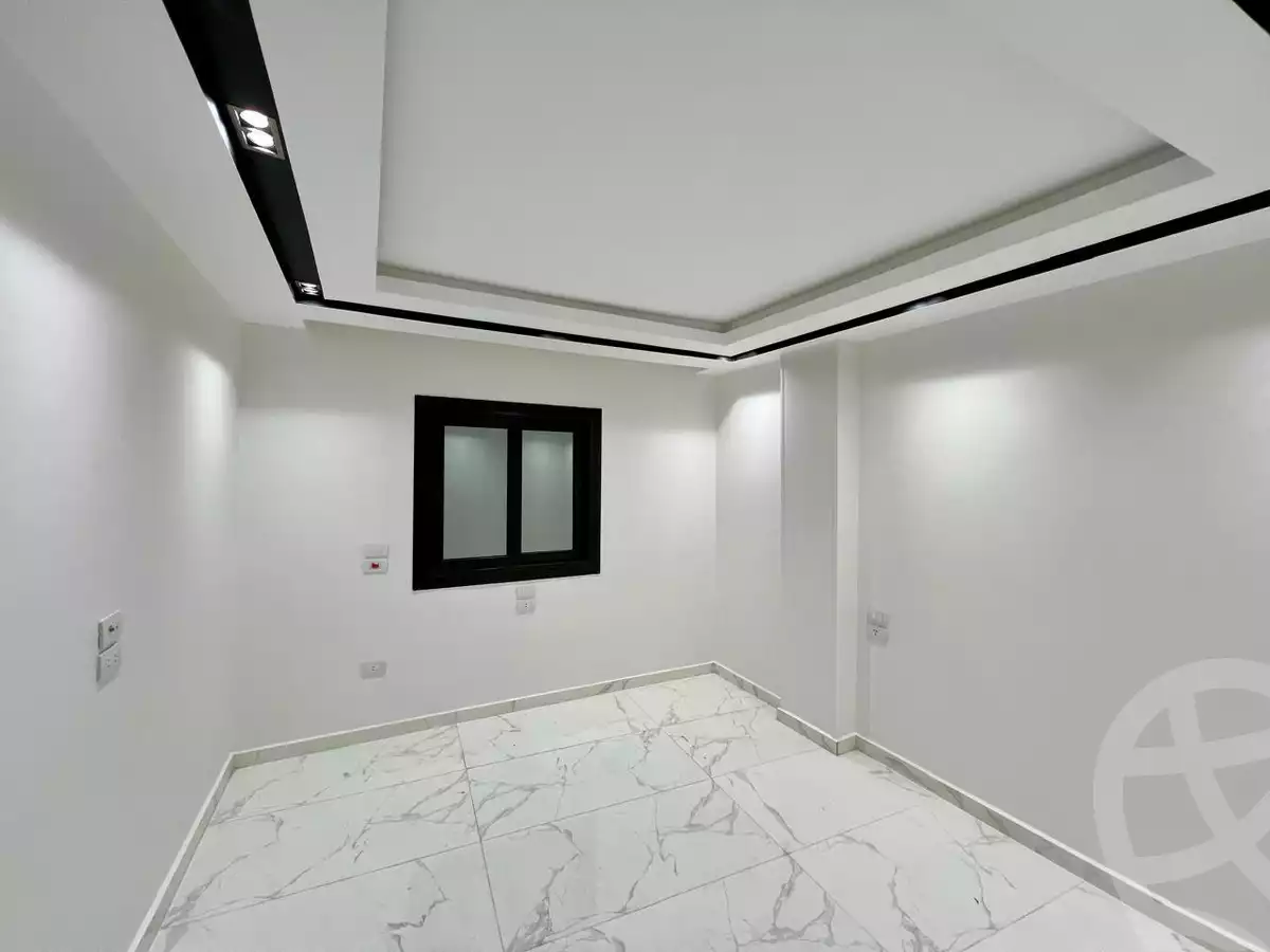 https://aqarmap.com.eg/en/listing/5796251-for-sale-cairo-mokattam-kornish-el-moqatem
