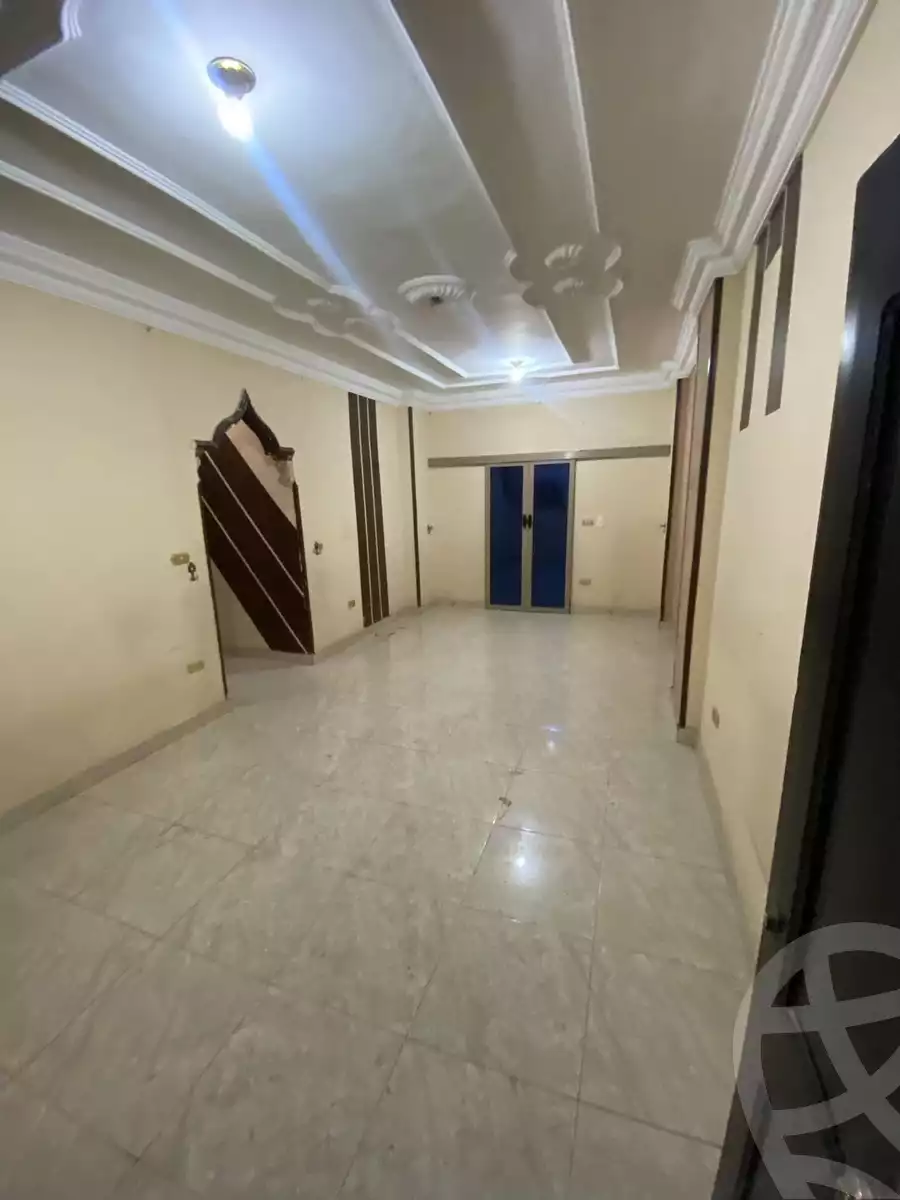 https://aqarmap.com.eg/en/listing/5797421-for-rent-cairo-15th-of-may-mjwr-33