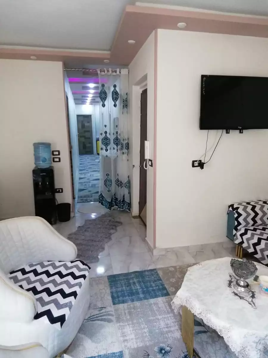 https://aqarmap.com.eg/en/listing/5801130-for-sale-cairo-mokattam-el-hadabah-el-wosta-rd-lmbhth