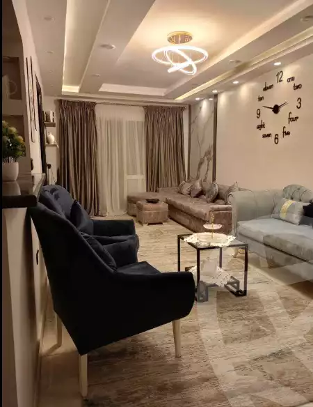 https://aqarmap.com.eg/ar/listing/5802053-for-sale-cairo-el-haram-el-maryotya-abd-al-hamid-bashteil-st