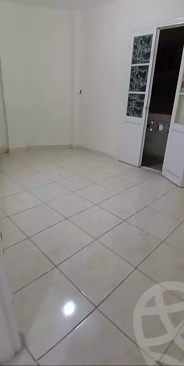 https://aqarmap.com.eg/en/listing/5802183-for-sale-alexandria-bahray-el-anfoshy-saqr-basha-st