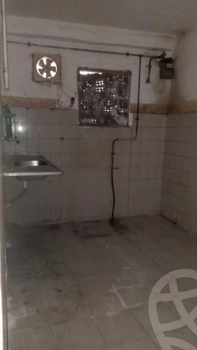 https://aqarmap.com.eg/ar/listing/5802635-for-sale-alexandria-l-jmy-lbytsh-el-hanafeya-st