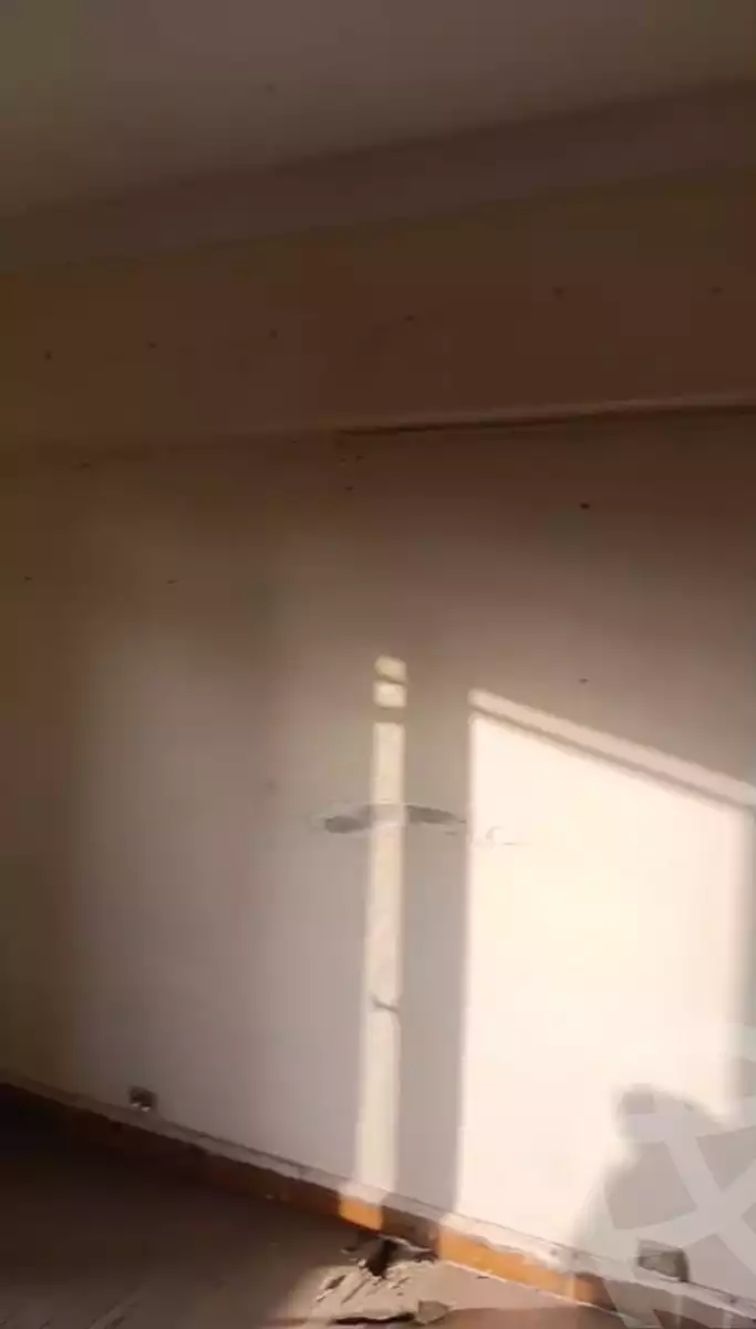 https://aqarmap.com.eg/en/listing/5802747-for-sale-cairo-downtown-abdeen-shr-dly