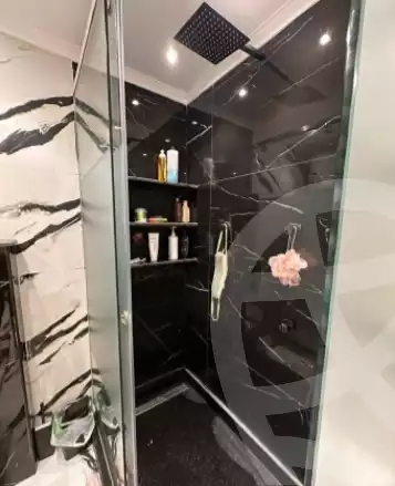 https://aqarmap.com.eg/en/listing/5804211-for-sale-cairo-el-shorouk-compounds-el-hayah-residence