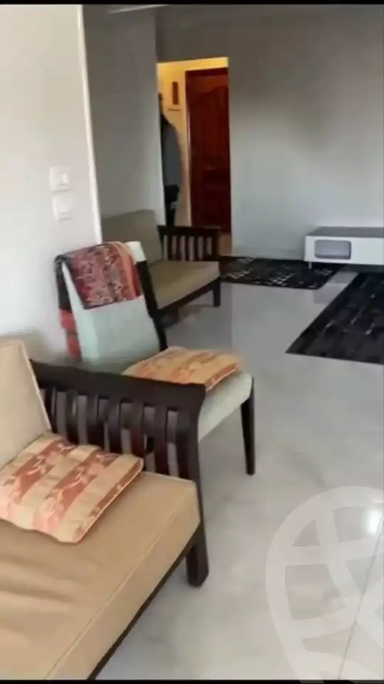 https://aqarmap.com.eg/en/listing/5804283-for-sale-cairo-mokattam-lhdb-l-ly-el-naforah-square