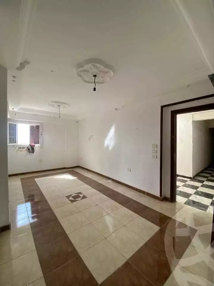 https://aqarmap.com.eg/ar/listing/5804371-for-sale-alexandria-l-jmy-lbytsh-el-zohour-st