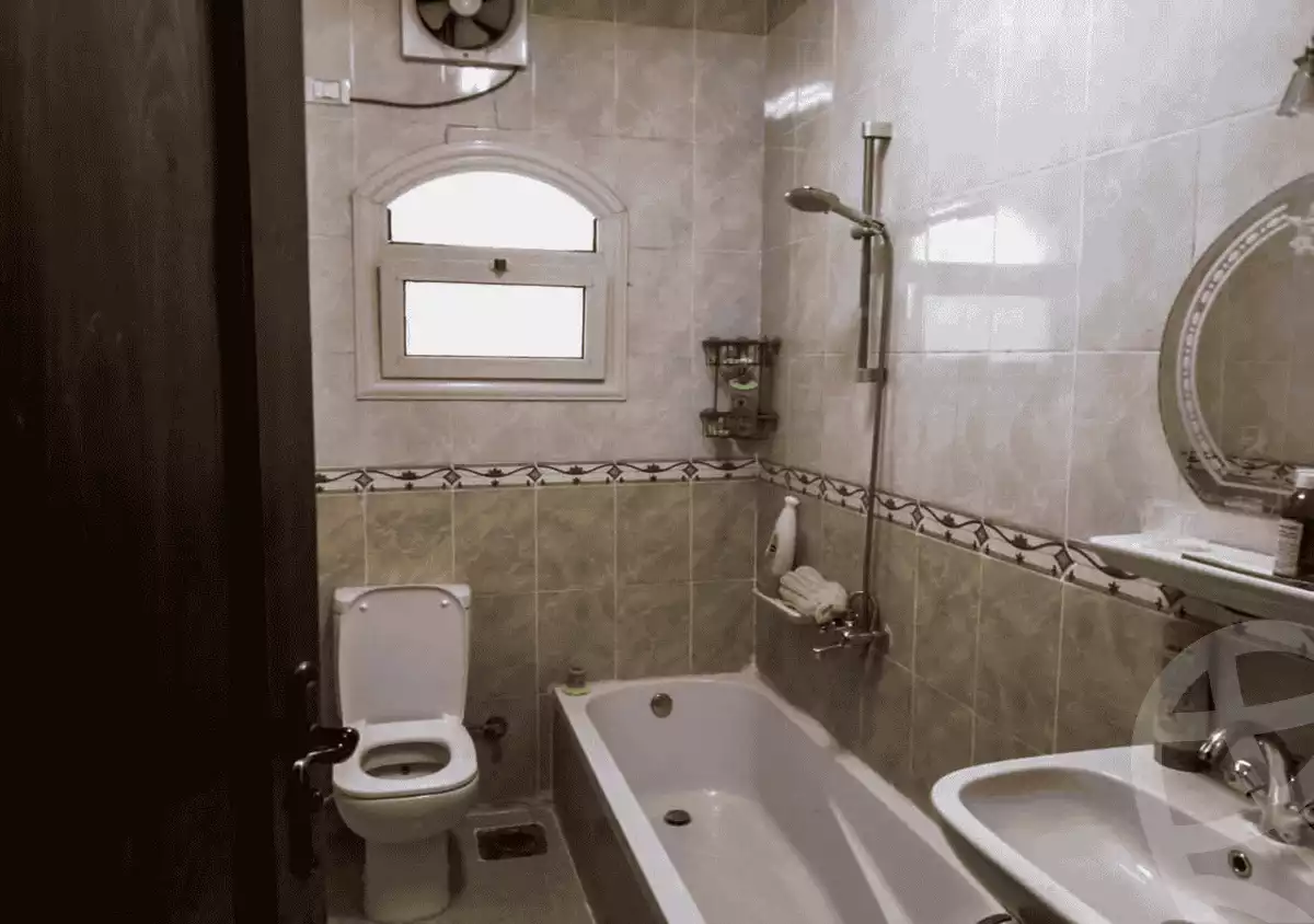 https://aqarmap.com.eg/ar/listing/5805214-for-rent-cairo-6th-of-october-el-ahyaa-neighborhood-3rd-street-45