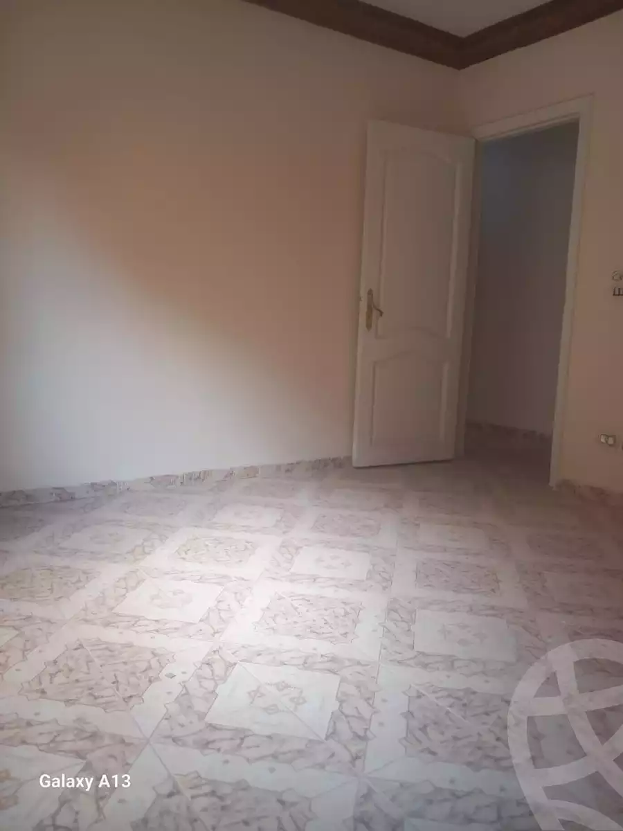 https://aqarmap.com.eg/en/listing/5687415-for-sale-cairo-6th-of-october-el-ahyaa-neighborhood-5th-street-42