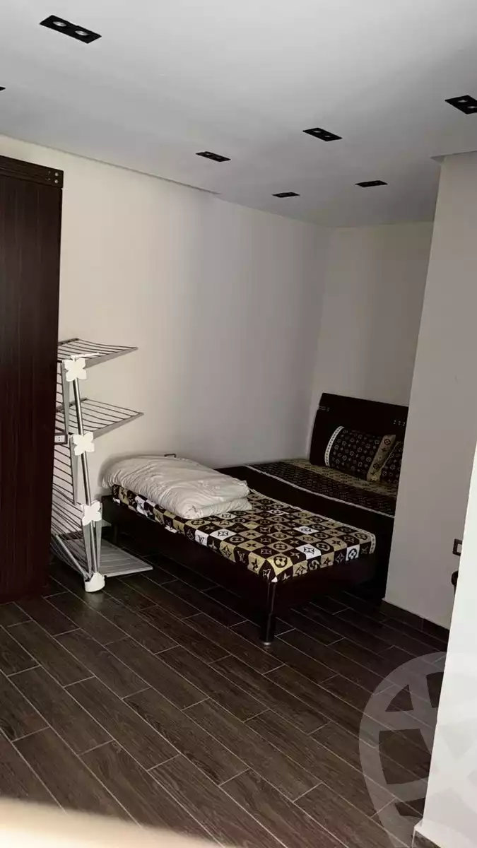 https://aqarmap.com.eg/en/listing/5807307-for-rent-cairo-el-sheikh-zayed-city-compounds-zayed-regency