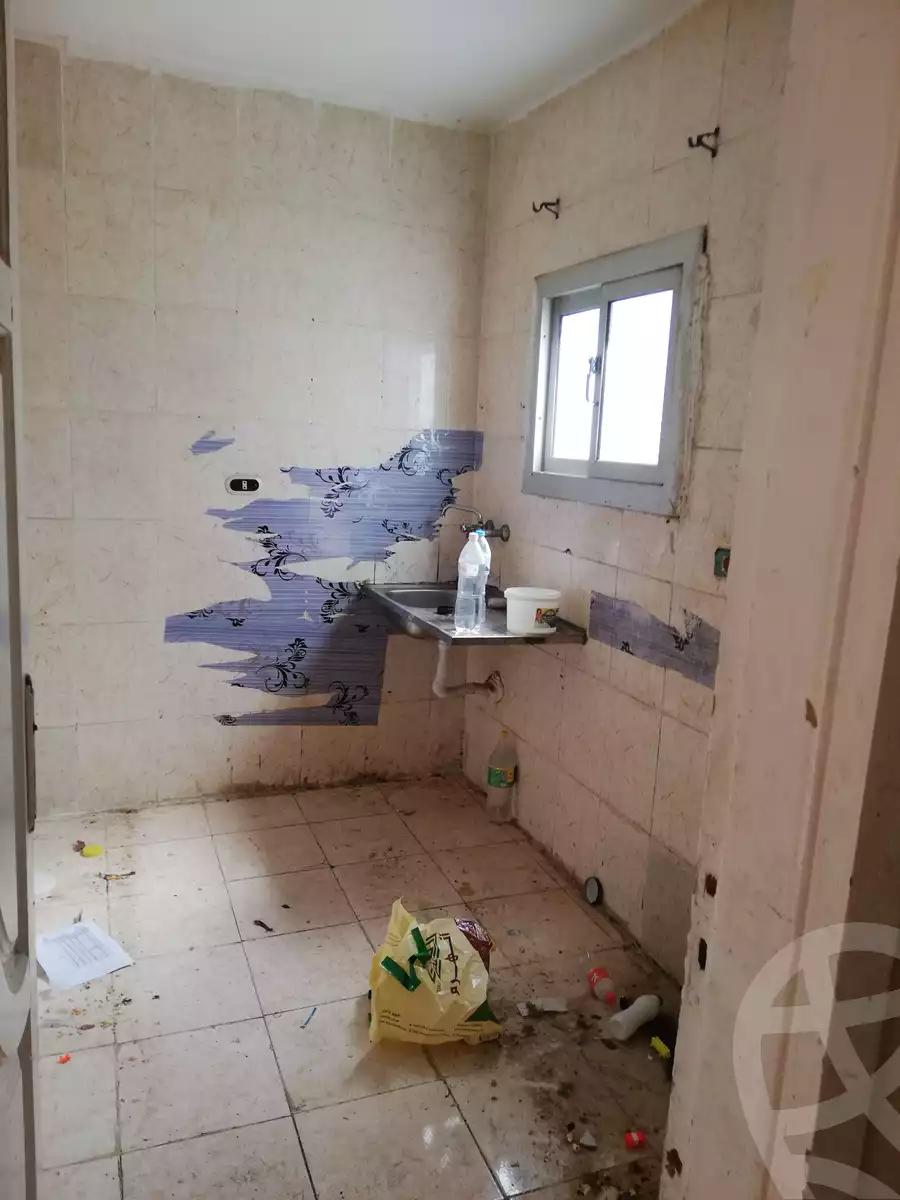 https://aqarmap.com.eg/ar/listing/5808057-for-rent-cairo-badr-city-hai-el-yasmen-third-neighborhood-fifth-neighborhood-al-imam-ahmed-ibn-hanbal-st