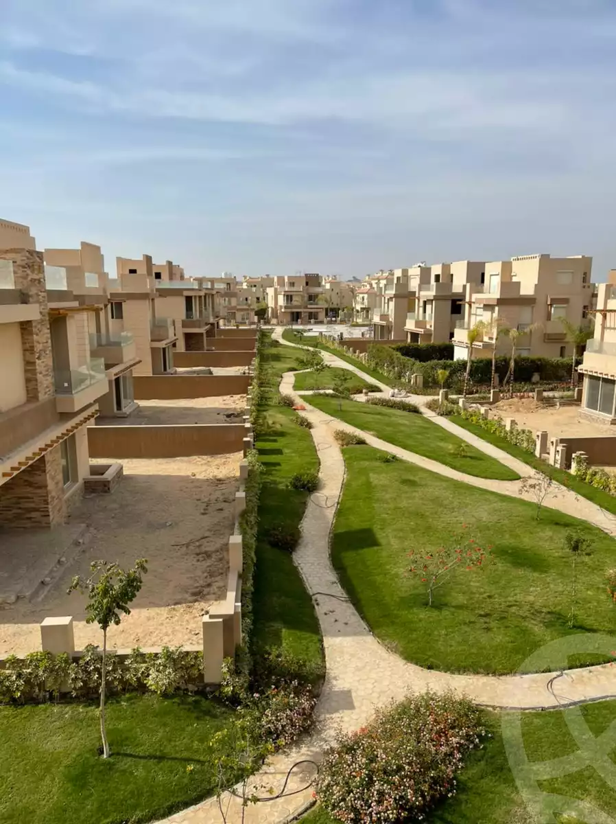 https://aqarmap.com.eg/en/listing/5808629-for-sale-cairo-6th-of-october-compounds-rayos