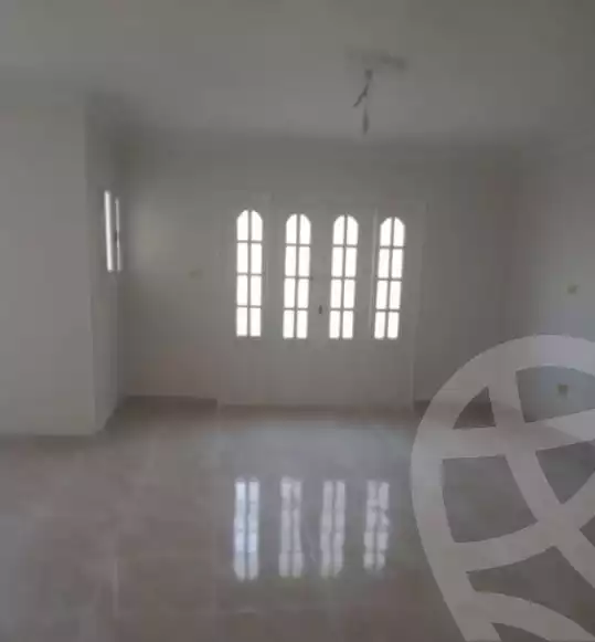 https://aqarmap.com.eg/ar/listing/5809090-for-rent-cairo-mokattam-lhdb-l-ly