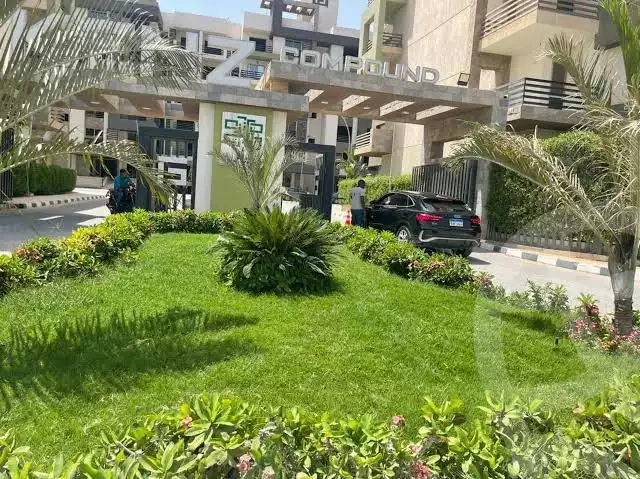 https://aqarmap.com.eg/en/listing/5811590-for-sale-cairo-6th-of-october-hadaeq-october-kmbwnd-fy-hdyq-ktwbr-kenz