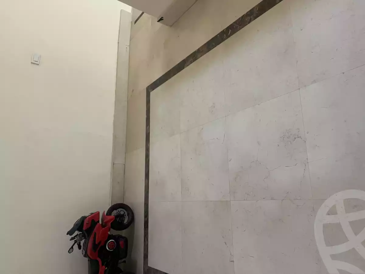 https://aqarmap.com.eg/ar/listing/5813006-for-rent-cairo-new-cairo-el-kornfol-el-kornfol-6