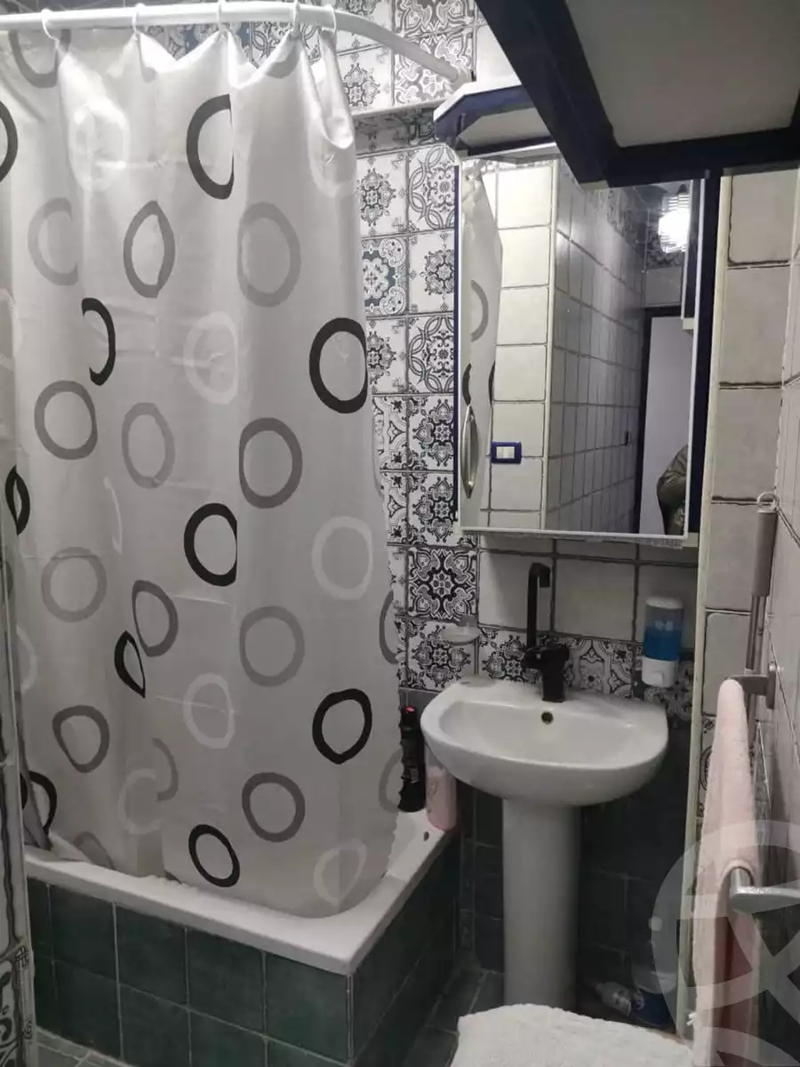 https://aqarmap.com.eg/en/listing/5813324-for-sale-alexandria-l-jmy-lbytsh-ain-shams-st