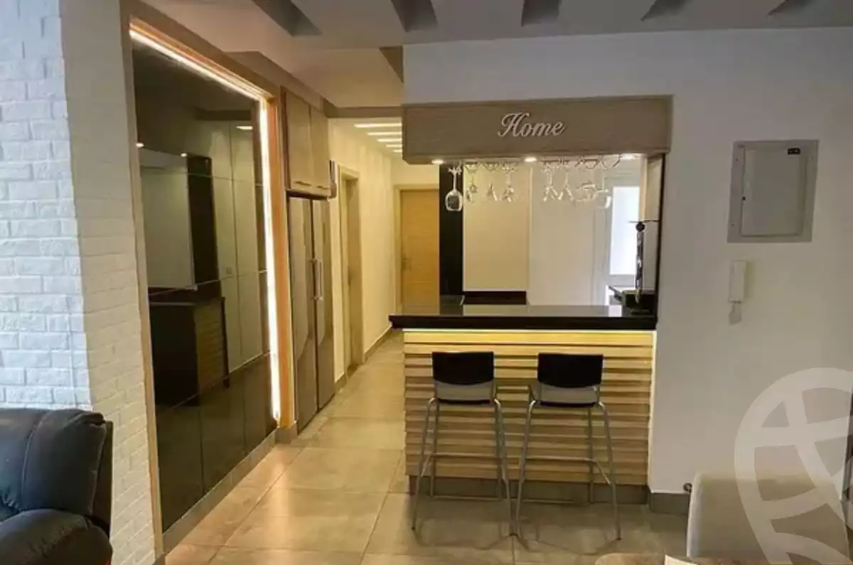 https://aqarmap.com.eg/en/listing/5814516-for-sale-cairo-el-sheikh-zayed-city-compounds-dh-drys