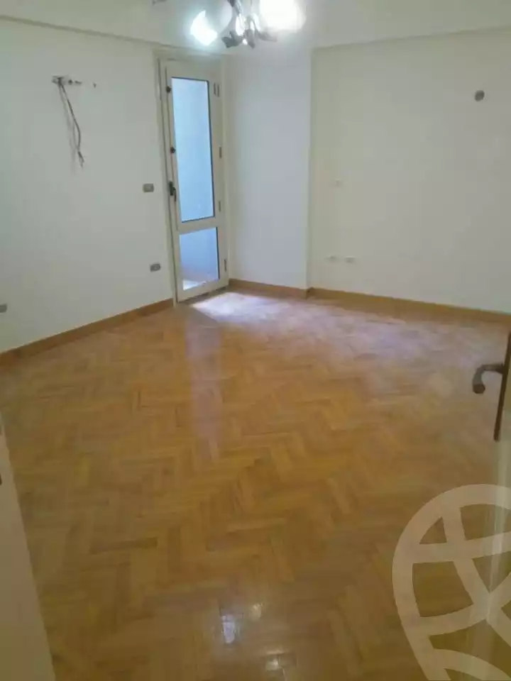 https://aqarmap.com.eg/en/listing/5816020-for-sale-alexandria-smouha-mohammed-fawzi-moaz-st
