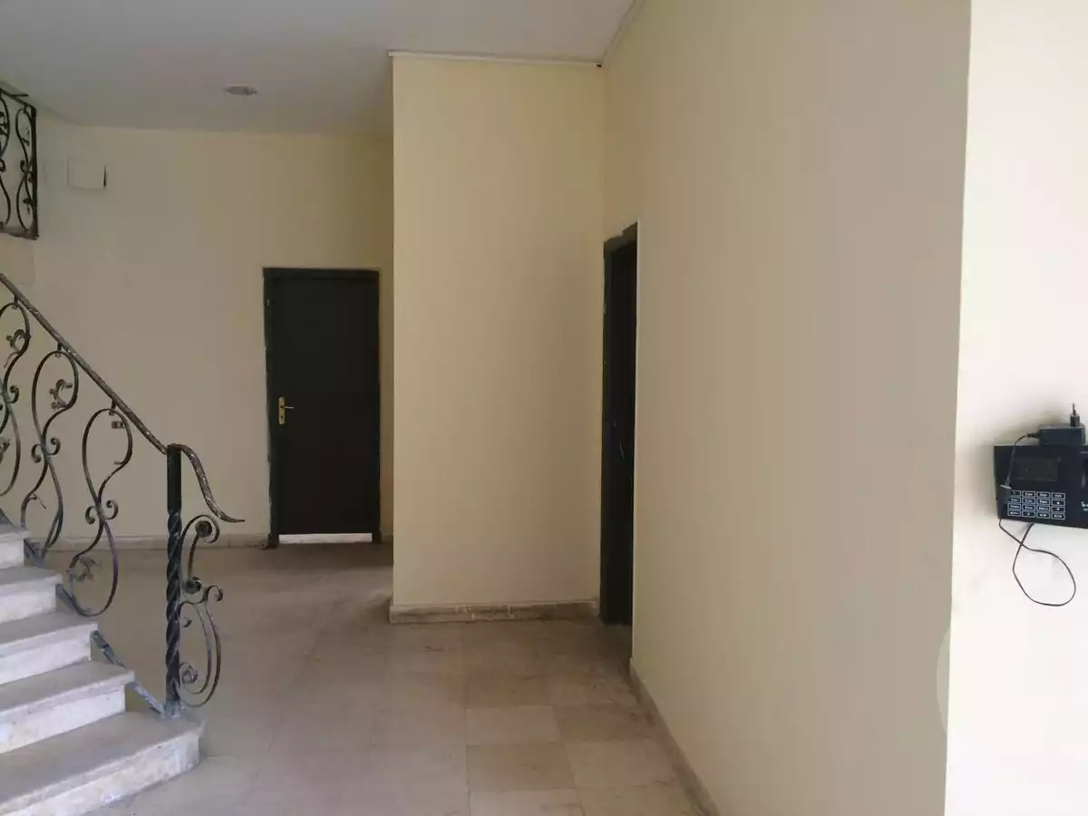 https://aqarmap.com.eg/ar/listing/5817590-for-rent-sharqia-10th-of-ramadan-industrial-area-manteqat-al-senaatat-al-motawaseta-b3