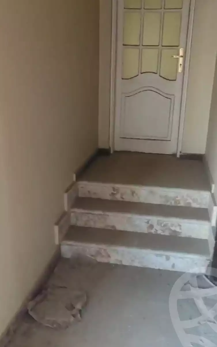 https://aqarmap.com.eg/en/listing/5819301-for-sale-asyut-asyut-city-al-galaa-st