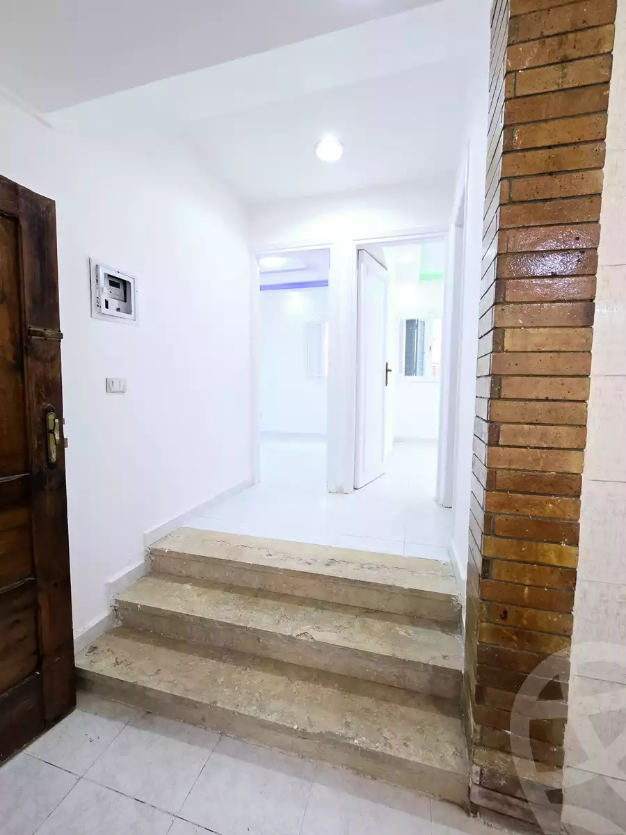 https://aqarmap.com.eg/ar/listing/5820310-for-sale-alexandria-l-jmy-shataa-el-nakheel-street-10