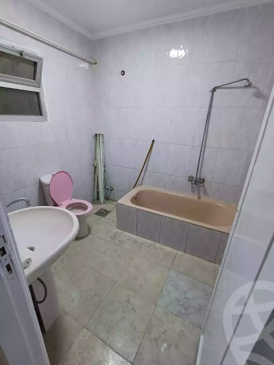 https://aqarmap.com.eg/en/listing/5820856-for-rent-cairo-helwan-hadayek-helwan-el-shareef
