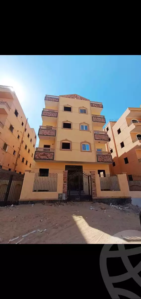 https://aqarmap.com.eg/en/listing/5823099-for-sale-cairo-badr-city-el-iskan-al-motmaiz-badr
