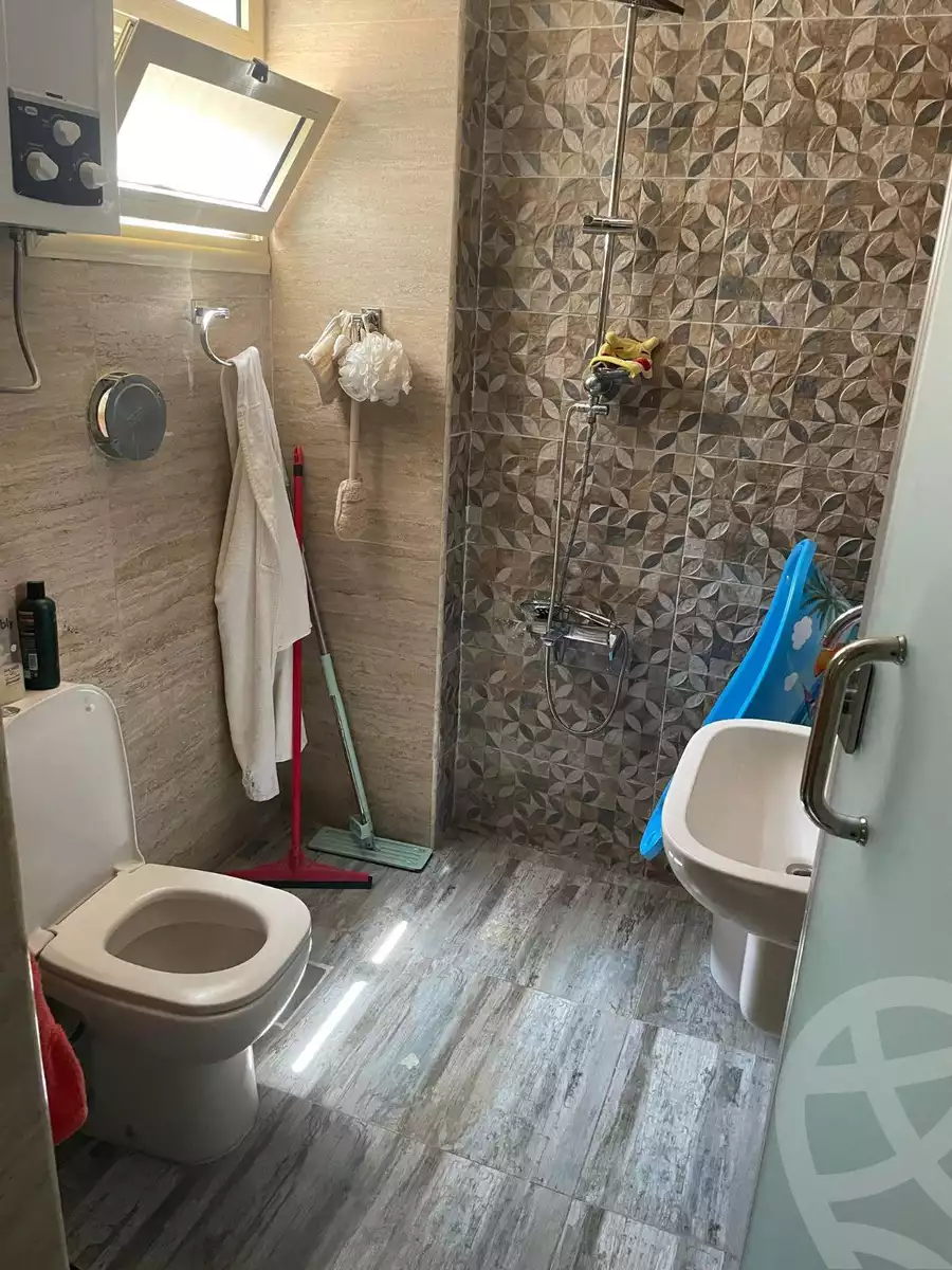 https://aqarmap.com.eg/en/listing/5823448-for-sale-cairo-nozha-2-el-khamseen-st