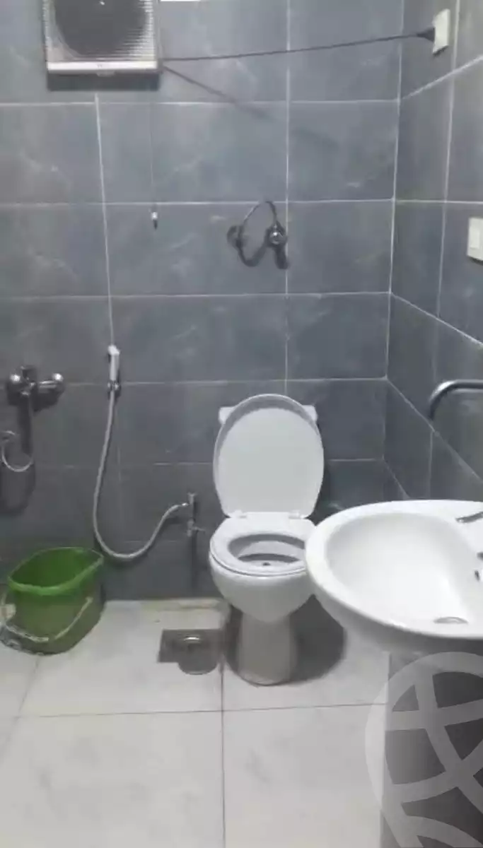 https://aqarmap.com.eg/en/listing/5826627-for-rent-cairo-faisal-el-tawabeq-el-mansheya-st