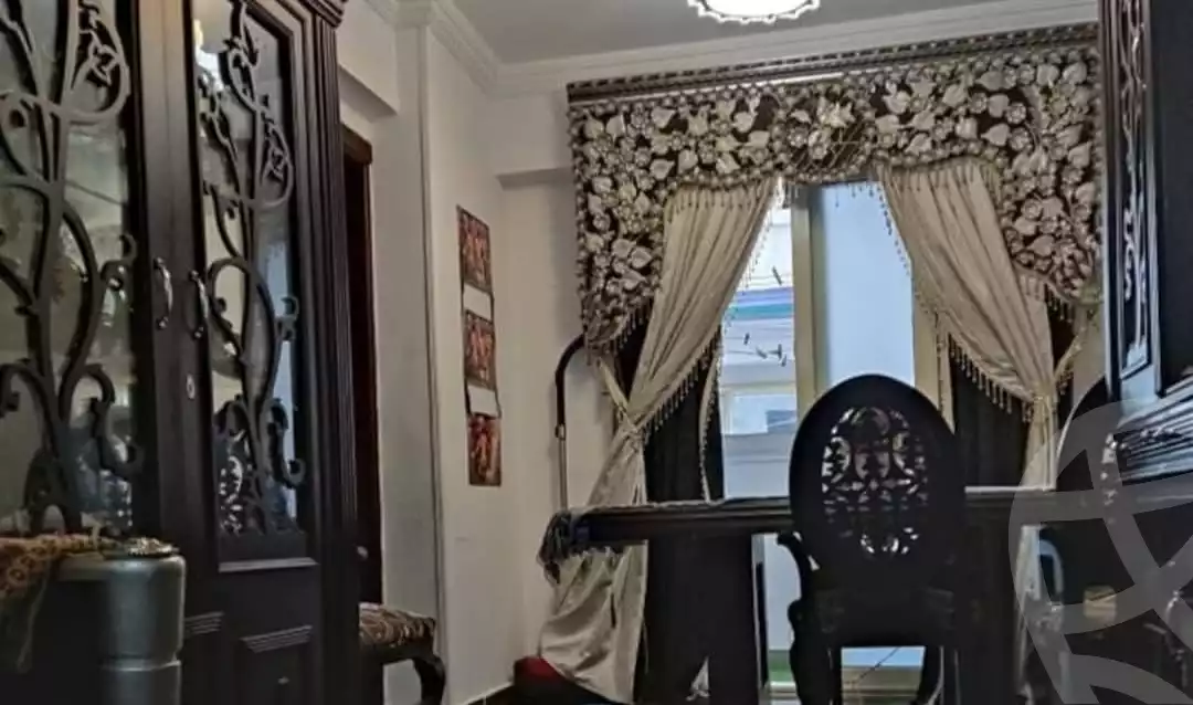 https://aqarmap.com.eg/en/listing/5826681-for-sale-alexandria-l-jmy-lbytsh-khalil-ballw-st