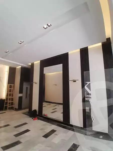 https://aqarmap.com.eg/en/listing/5827531-for-sale-cairo-mokattam-el-hadabah-el-wosta-6th-zone-salah-eldeen-alayobi-st
