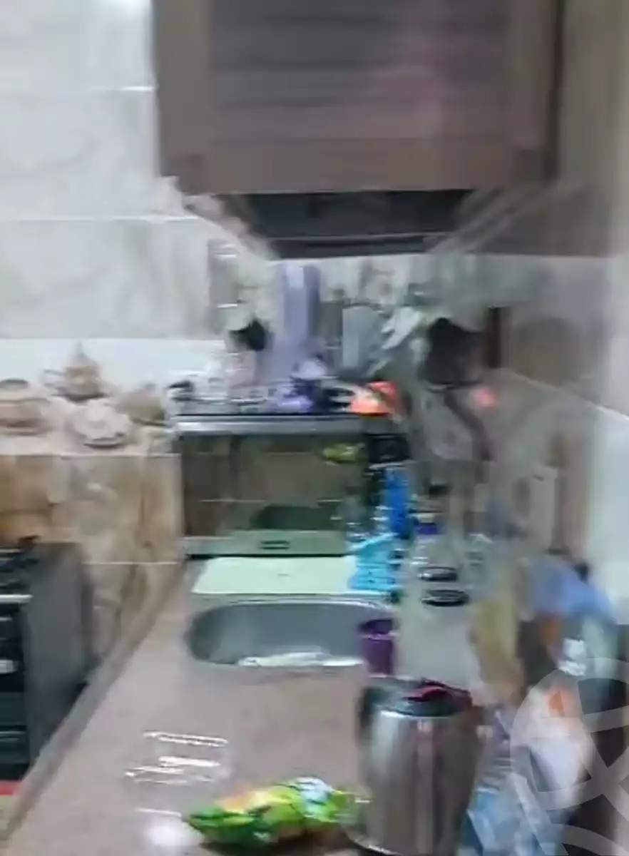 https://aqarmap.com.eg/ar/listing/5827566-for-sale-alexandria-l-jmy-lbytsh-el-hanafeya-st