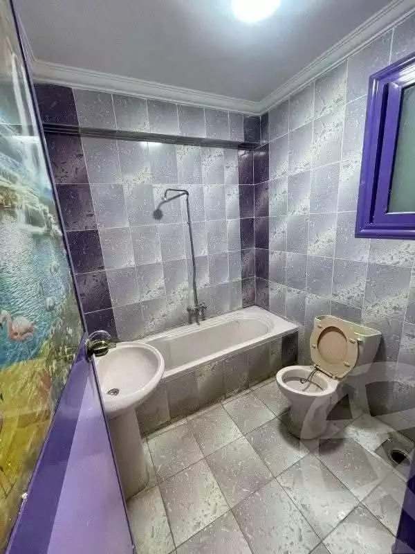 https://aqarmap.com.eg/ar/listing/5828497-for-sale-alexandria-l-jmy-lbytsh-ibrahim-othman-st
