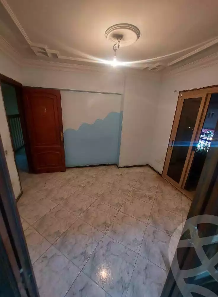 https://aqarmap.com.eg/en/listing/5829572-for-sale-cairo-helwan-helwan-el-sharkeya-khesro-basha-st
