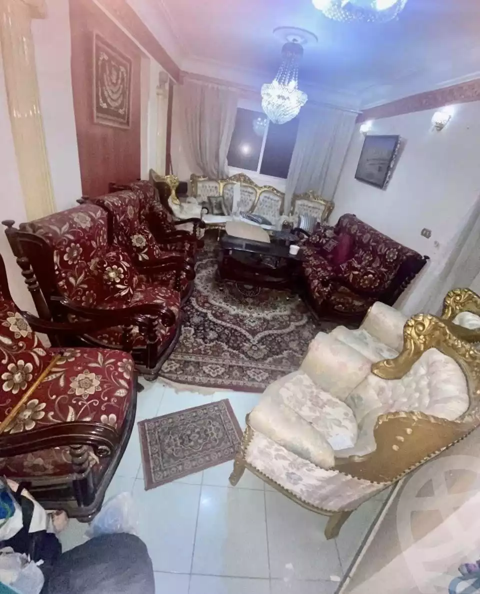 https://aqarmap.com.eg/ar/listing/5829631-for-sale-alexandria-el-zaherya-mahmoudiyah-canal-st
