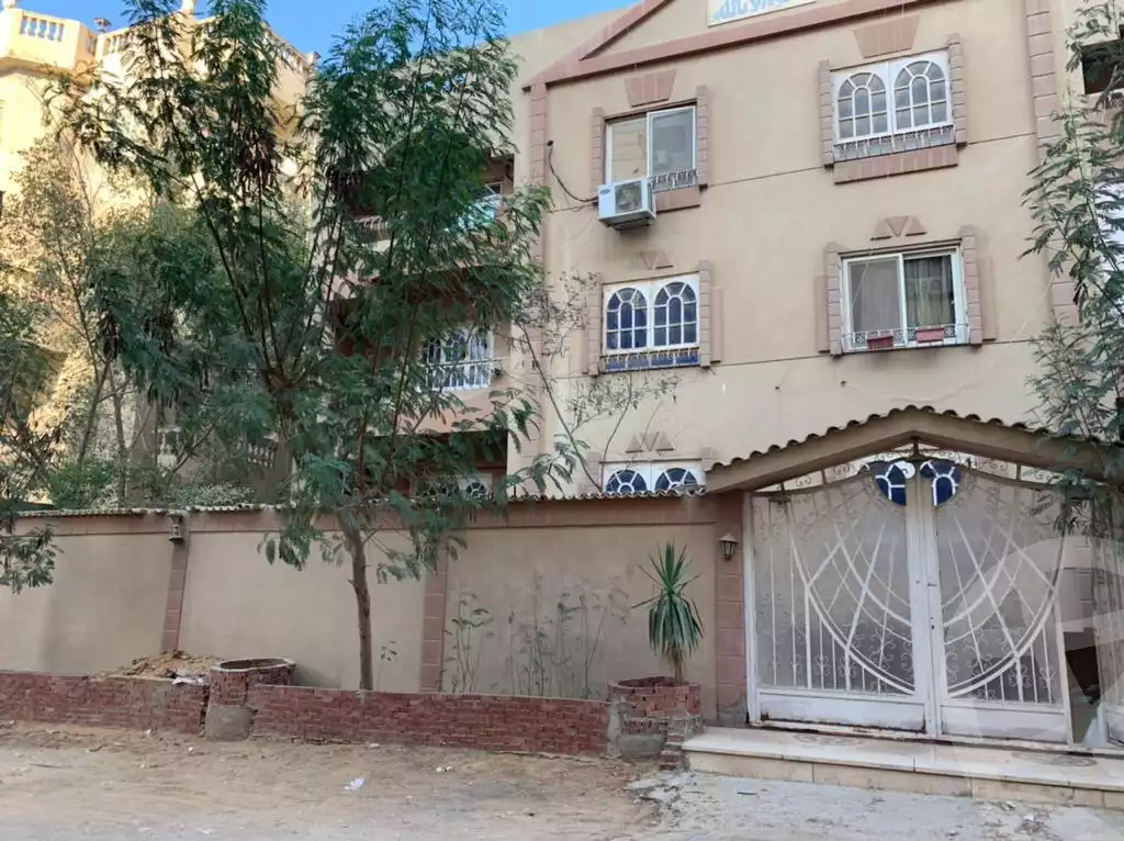 https://aqarmap.com.eg/en/listing/5829813-for-sale-cairo-hadayek-el-ahram-khufu-gate