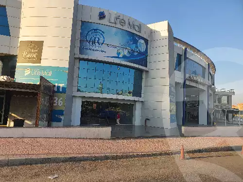 https://aqarmap.com.eg/en/listing/5830252-for-sale-cairo-new-cairo-compounds-life-mall-ic