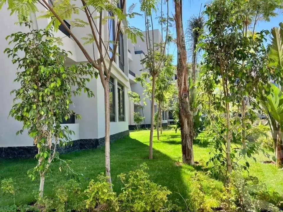 https://aqarmap.com.eg/ar/listing/5830061-for-sale-ain-elsokhna-mdyn-ljll-ljdyd-byrmydz-sky-syty