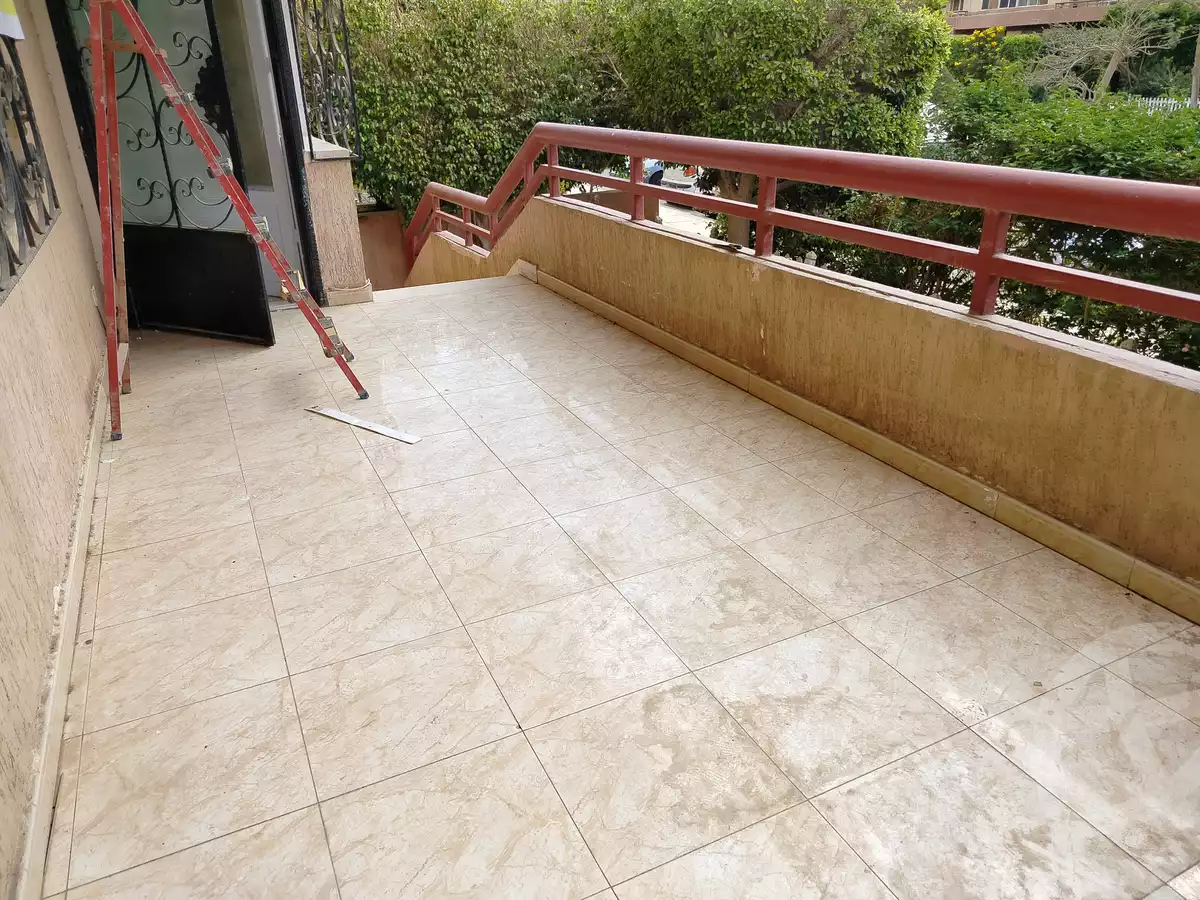 https://aqarmap.com.eg/en/listing/5831638-for-rent-cairo-new-cairo-lrhb-city-phase-4-saad-zaghloul-st