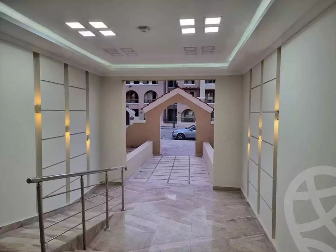 https://aqarmap.com.eg/en/listing/5832488-for-sale-cairo-el-shorouk-compounds-maadi-view