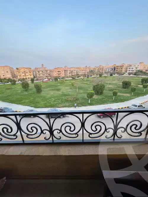 https://aqarmap.com.eg/en/listing/5833719-for-sale-cairo-new-cairo-ganob-el-akadamiya-south-academy-d-khaled-ibn-el-waleed-st