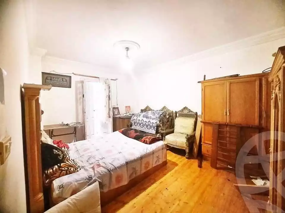 https://aqarmap.com.eg/en/listing/5834279-for-sale-alexandria-glim