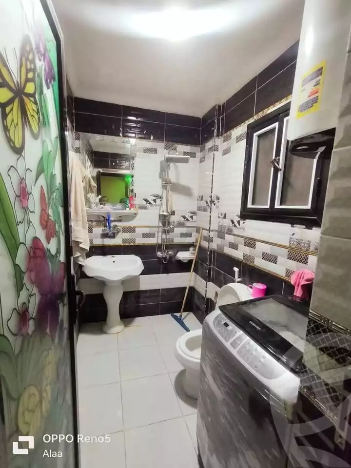 https://aqarmap.com.eg/en/listing/5835509-for-sale-alexandria-l-jmy-lbytsh-mahmoud-awad-st