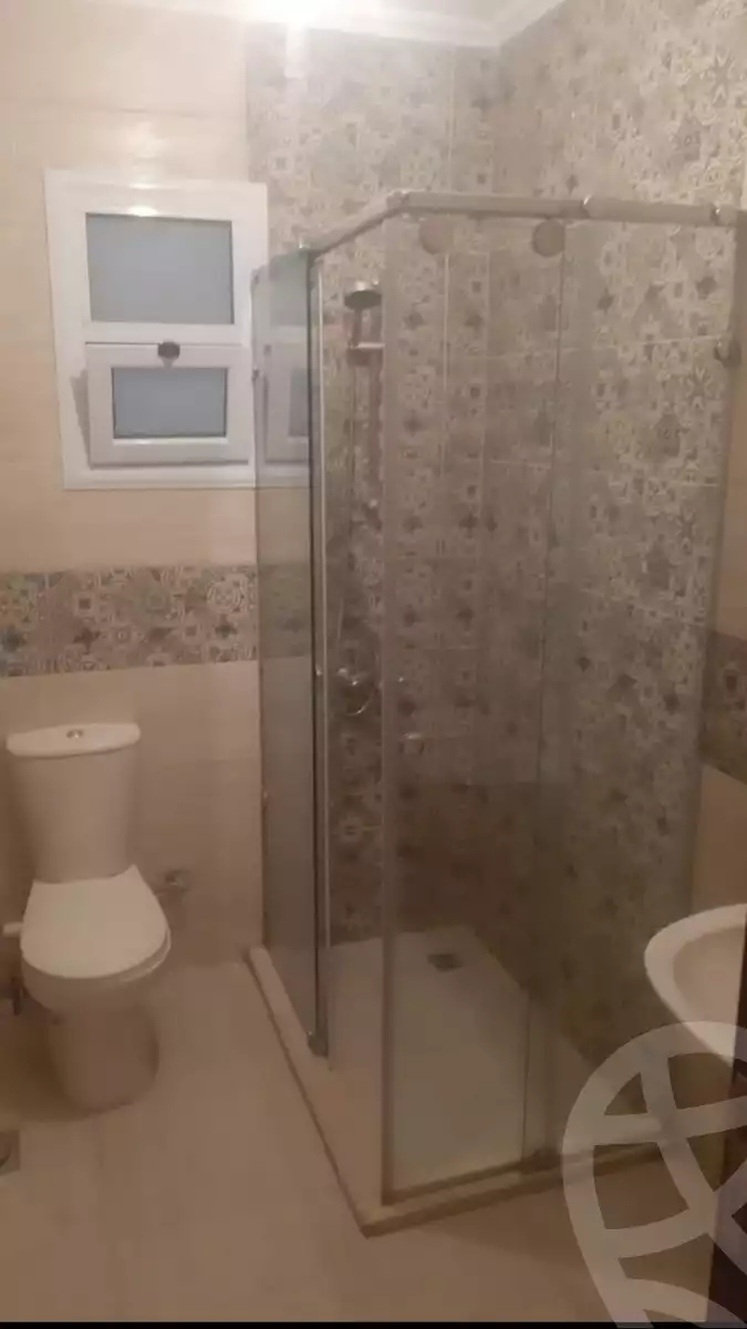 https://aqarmap.com.eg/ar/listing/5835744-for-sale-cairo-el-sheikh-zayed-city-compounds-zayed-regency