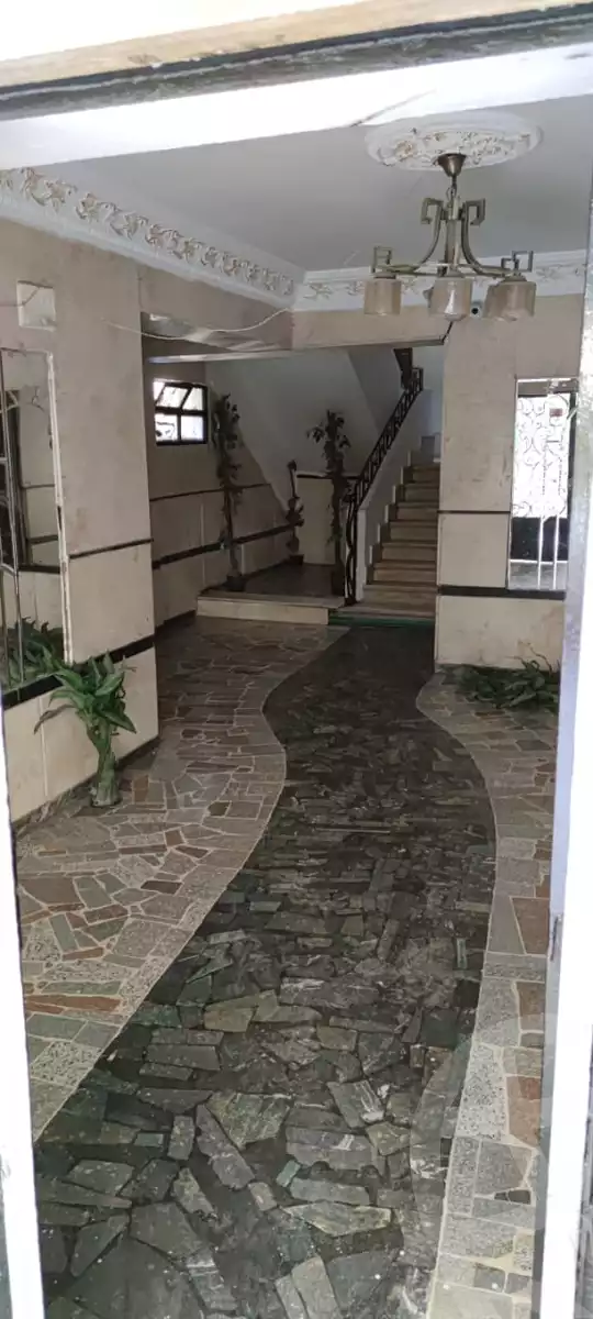 https://aqarmap.com.eg/en/listing/5836279-for-sale-cairo-el-maadi-saqr-quraish