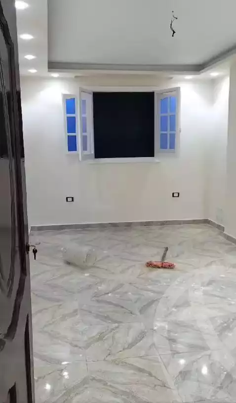 https://aqarmap.com.eg/en/listing/5836547-for-sale-cairo-ain-shams-yn-shms-lgrby-shr-zt-bsh